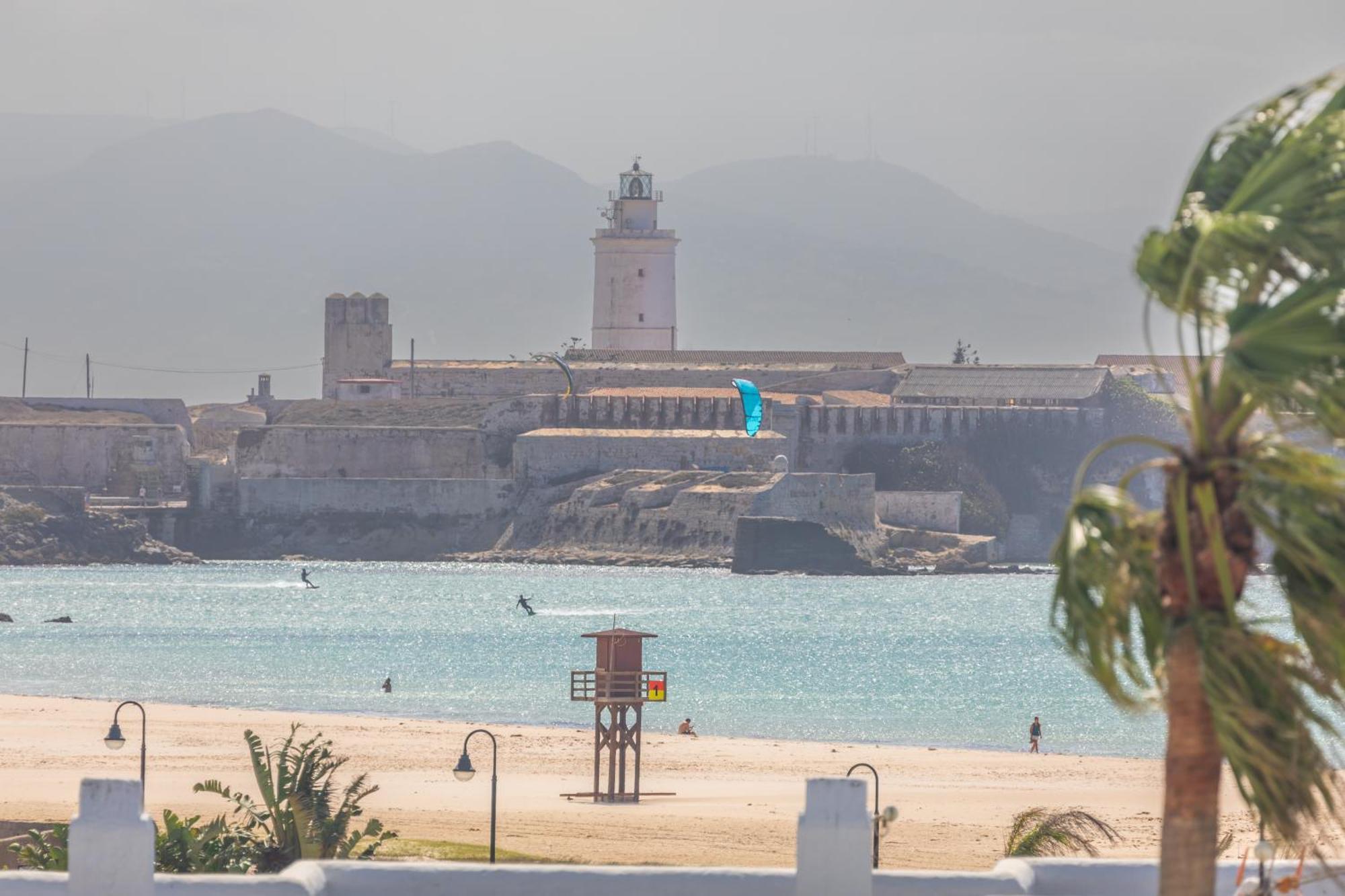 Los Lances Beach Apartments Tarifa Kültér fotó